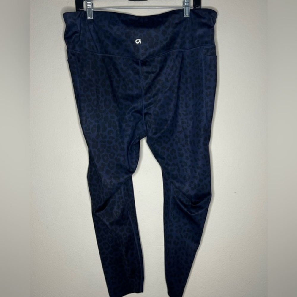 Women’s Gap Black Gray Cheetah Print Fitted Legging Yoga Pants Size XL